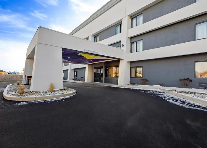 Spark By Hilton Fort Wayne